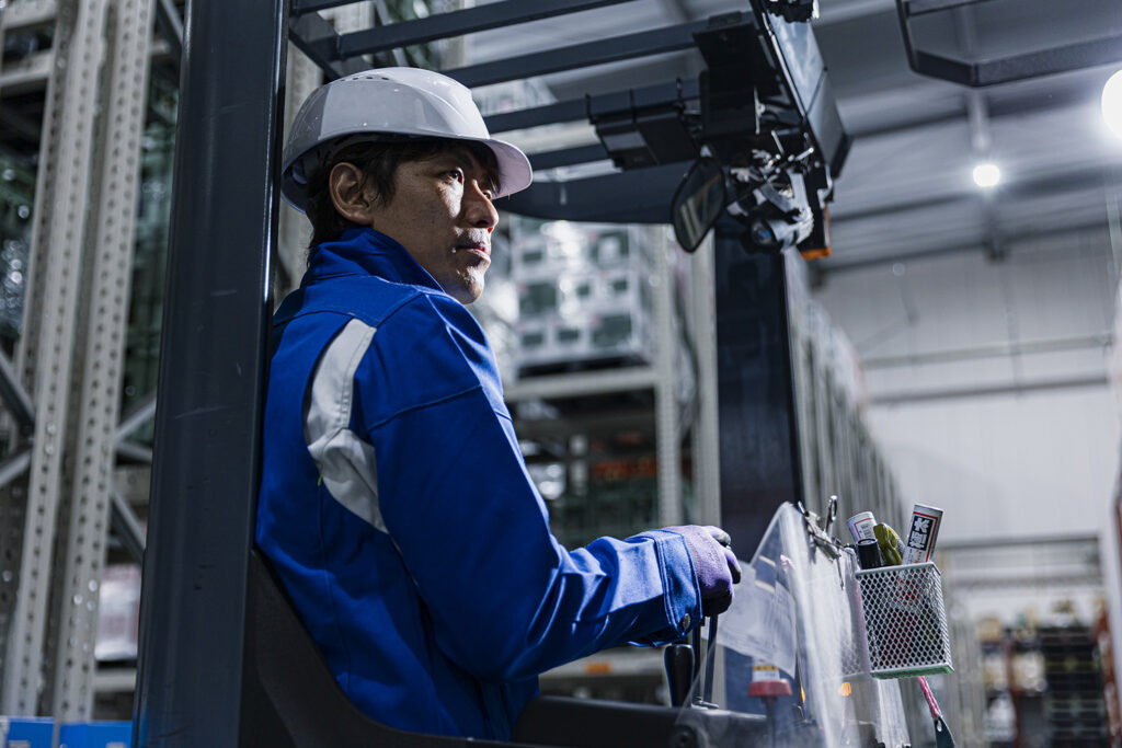 倉庫作業スタッフ／三好事業所